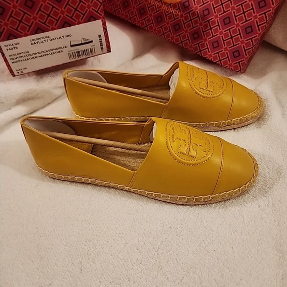 NEW Tory Burch Yellow espadrille